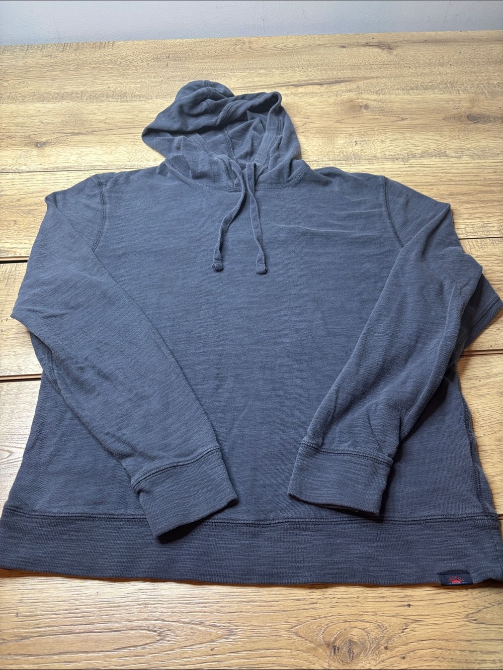 Men’s Faherty Sunwashed 100% Organic Cotton Hooded Blue Pullover Size Medium